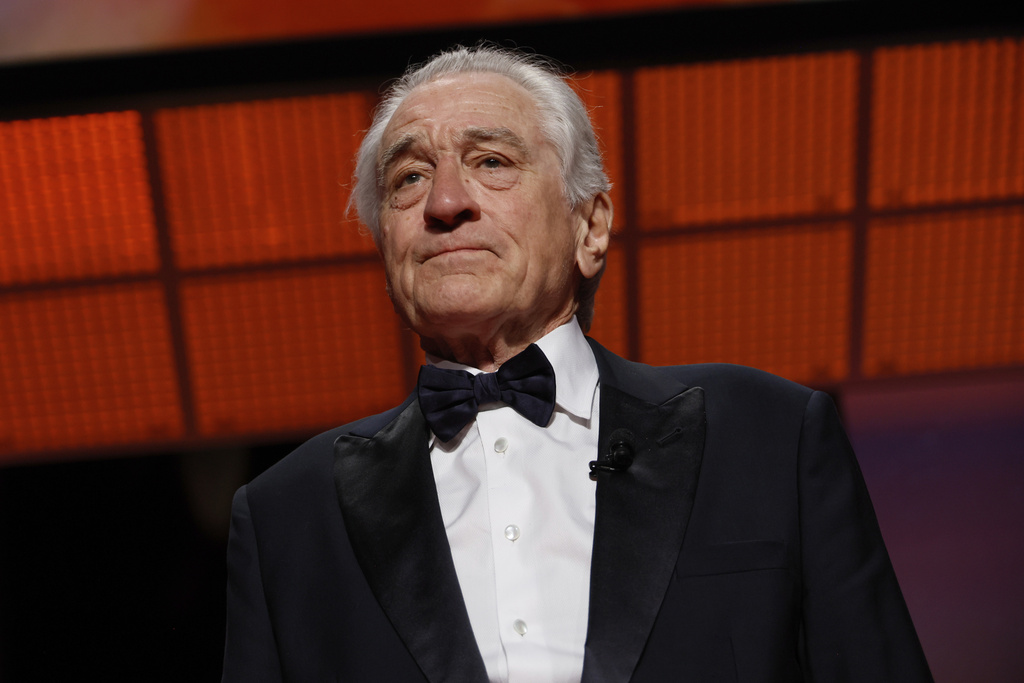 Photo: Robert De Niro Sends New Year Message of Solidarity to Ukraine. Source: AP