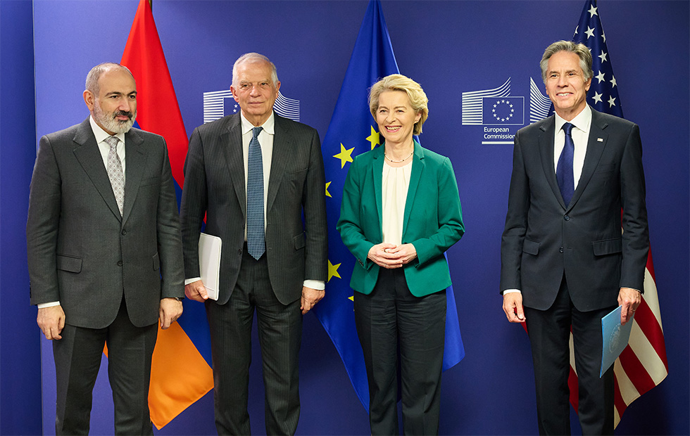 Photo: EU to provide €270 million aid to Armenia to bolster economy and steer it away from Russia's orbit. Source: twitter.com/vonderleyen