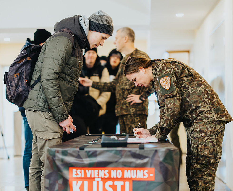In Latvia, Conscripts Were Selected by Lottery: Failure to Appear Will Result in a Fine Photo: In Latvia, Conscripts Were Selected by Lottery: Failure to Appear Will Result in a Fine. Source: mil.lv