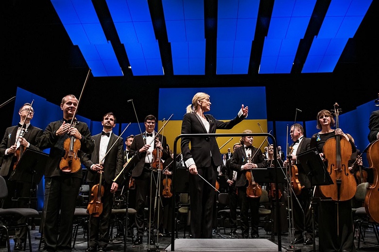 Photo: ‘I couldn't take up arms - I raised my baton’: Ukrainian Freedom Orchestra performs Ukrainian-language version of Beethoven's great 9th Symphony in London. Source: facebook.com/KeriLynnWilson