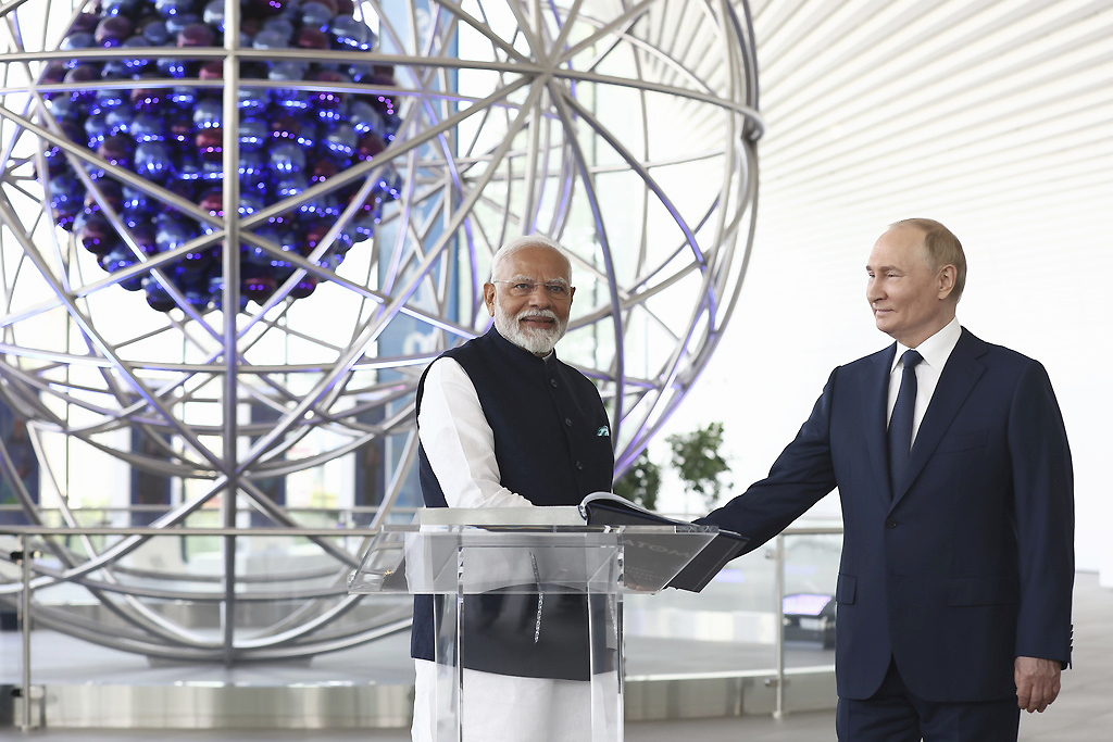 Intelligence: Russia to Expand Military-Technical Cooperation with India Photo: Intelligence: Russia to Expand Military-Technical Cooperation with India. Source: AP