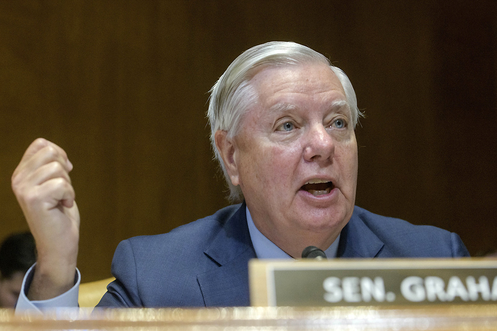 Photo: Graham Sees Territorial Exchange Between Ukraine and Russia as Inevitable, but Only After Security Guarantees for Kyiv. Source: AP