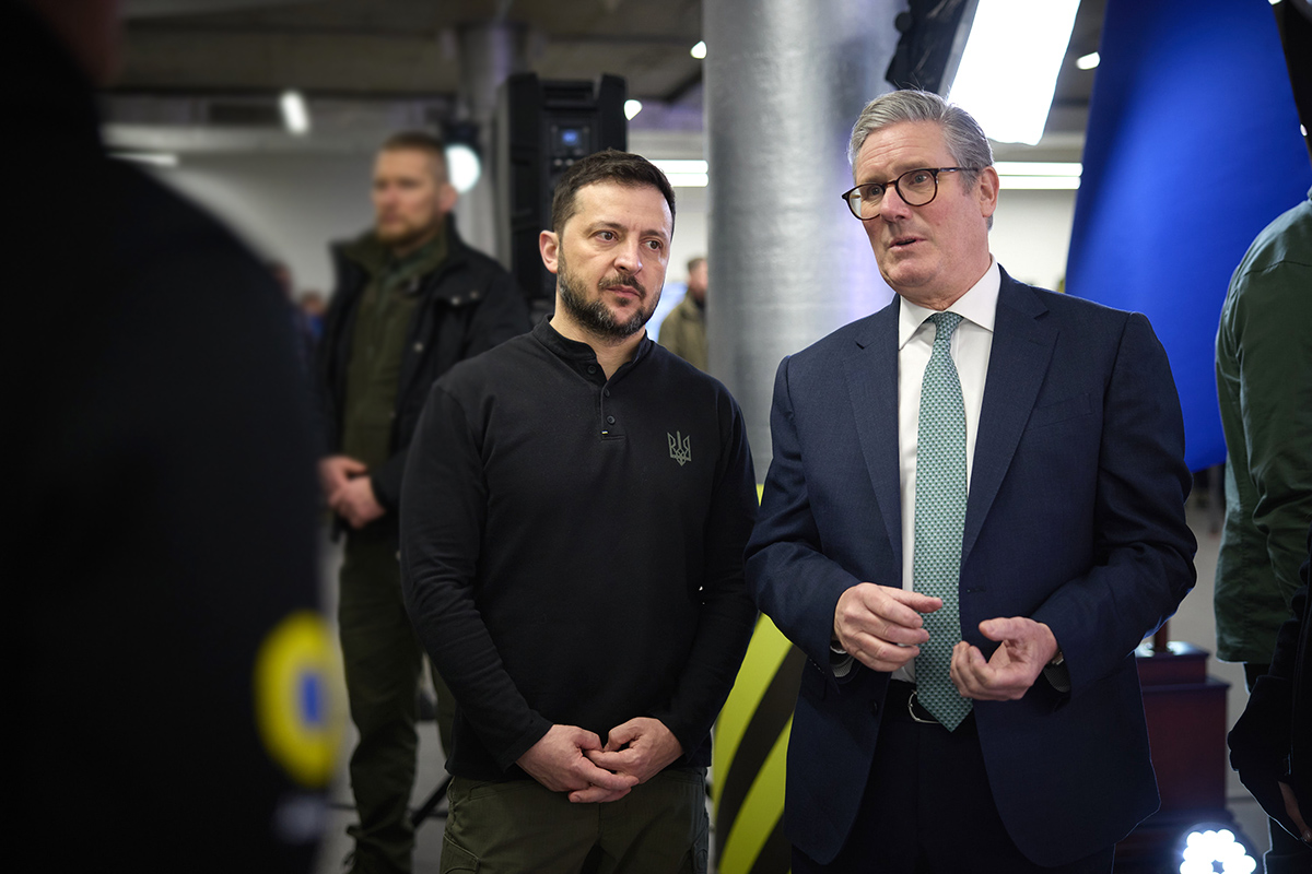 Zelenskyy Arrives in UK Photo: Zelenskyy Arrives in UK. Source: president-gov-ua