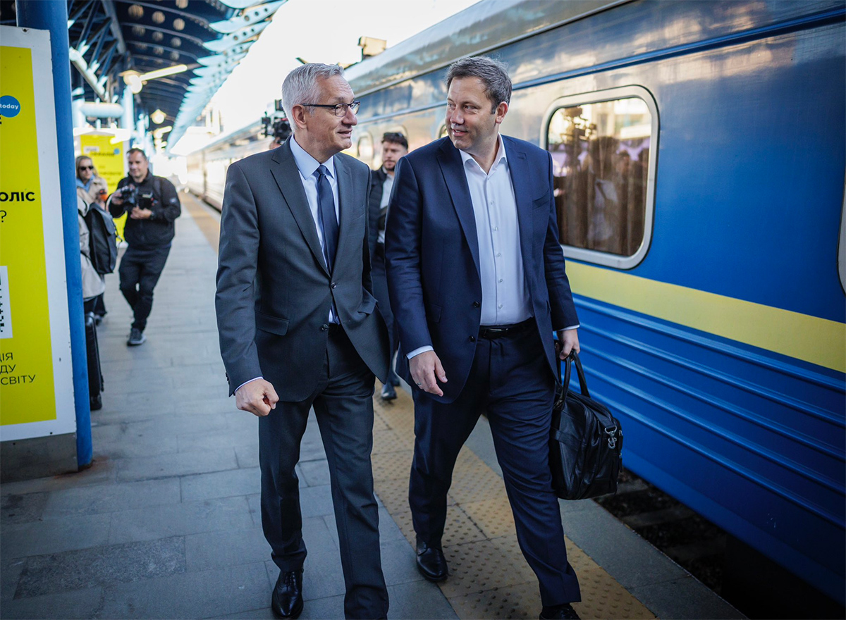 German Finance Minister in Kyiv: Ukraine Can Count on Berlin German Finance Minister in Kyiv: Ukraine Can Count on Berlin. Source: BMF-Bund