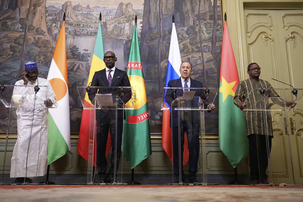 Photo: African Gold Becomes Russia’s Financial Lifeline Under Sanctions. Source: AP