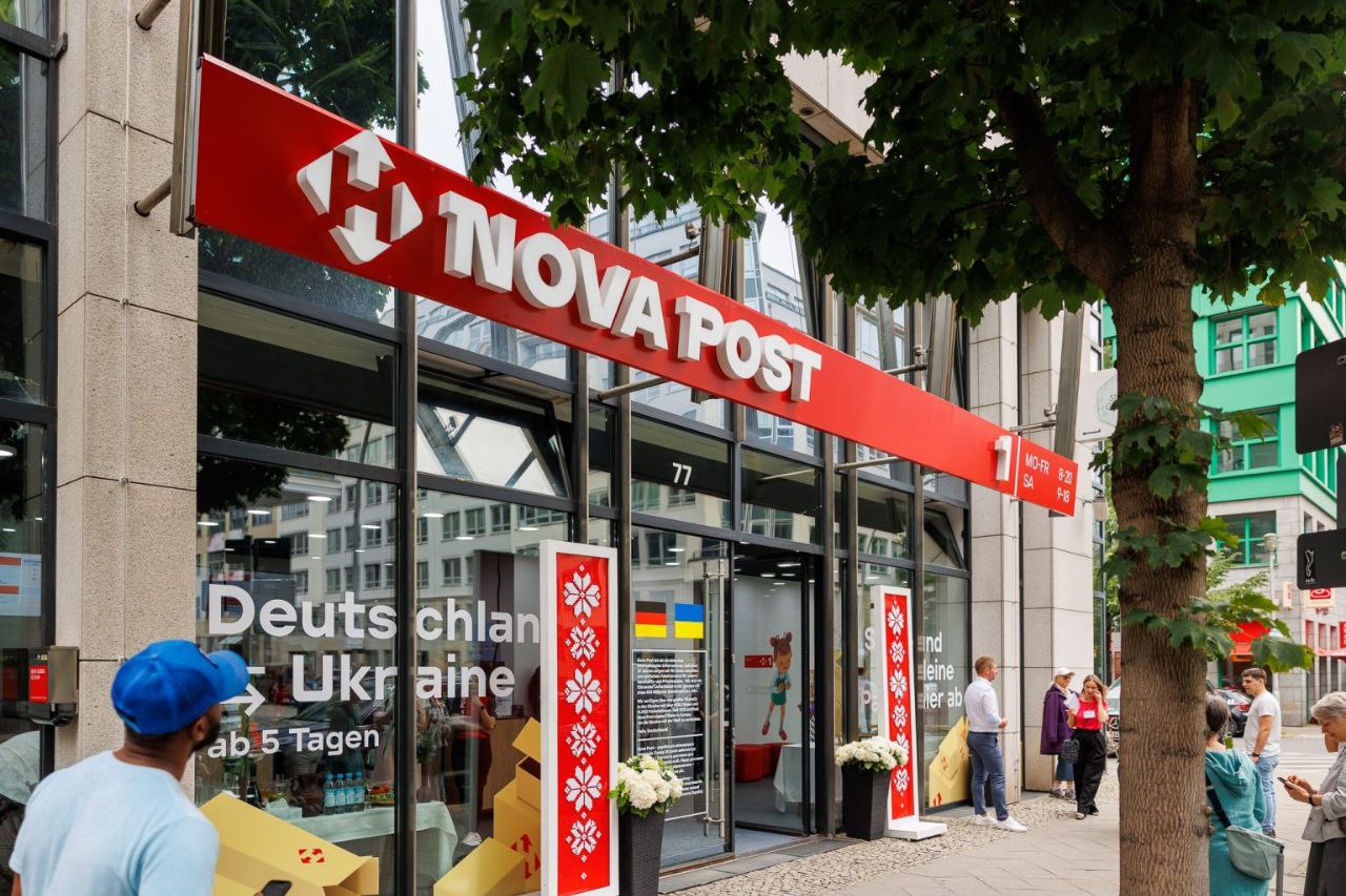 Photo: Air Raids, Blackouts, Growth: Inside Nova Post’s War Routine. Source: e-commerce-germany