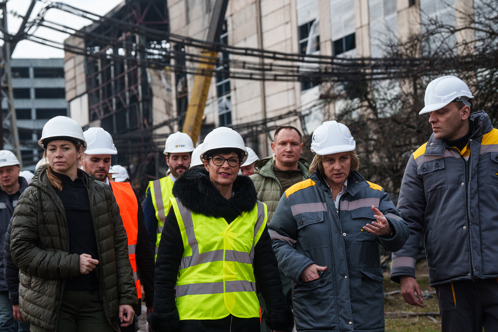 Photo: EU Transfers Lithuanian Power Plant Equipment to Bolster Ukraine’s Energy Resilience. Source:  AP