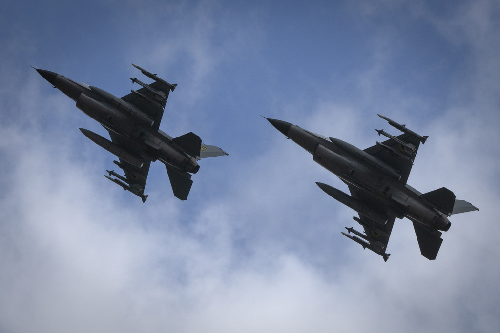 Photo: Ukraine’s F-16 Fleet Proves Its Worth in One of Russia’s Largest Missile Barrages. Source: AP