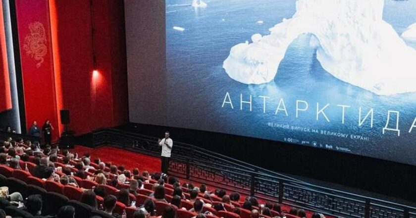 How a Film About Ukrainian Polar Explorers Helped Raise Millions for the Military. Source: Anton Ptushkin