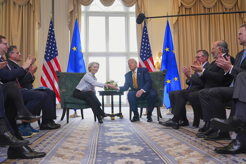 EU, US Strike Trade Deal to Cut Tariffs, Boost Energy and Tech Ties Photo: EU, US Strike Trade Deal to Cut Tariffs, Boost Energy and Tech Ties. Source: AP