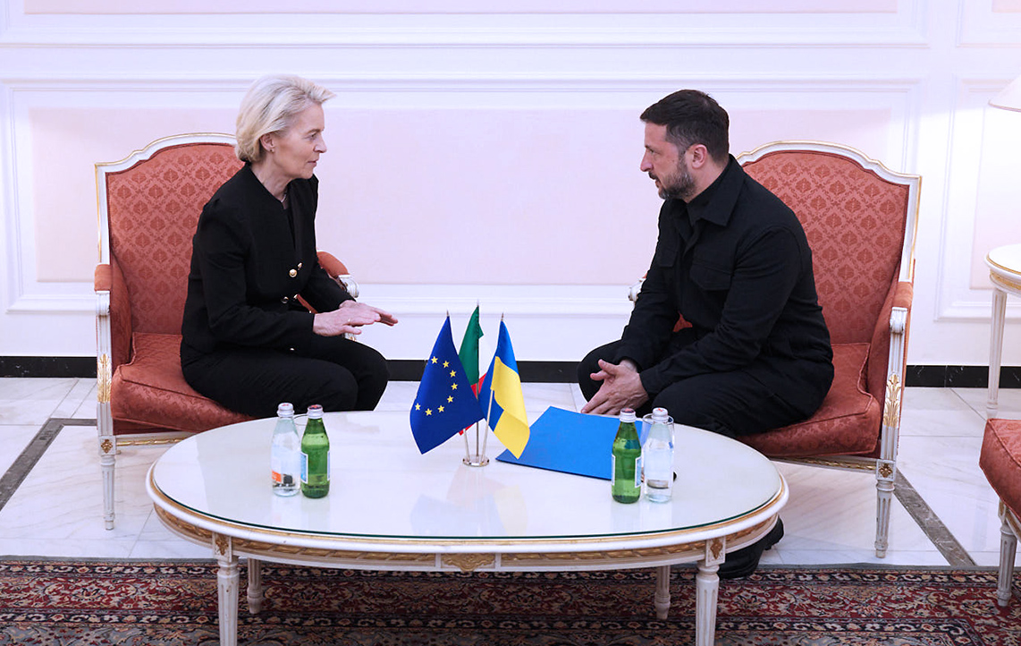 Kyiv Receives EU Warning on Consequences of Undermining Anti-Corruption Agencies Kyiv Receives EU Warning on Consequences of Undermining Anti-Corruption Agencies. Source: president-gov-ua