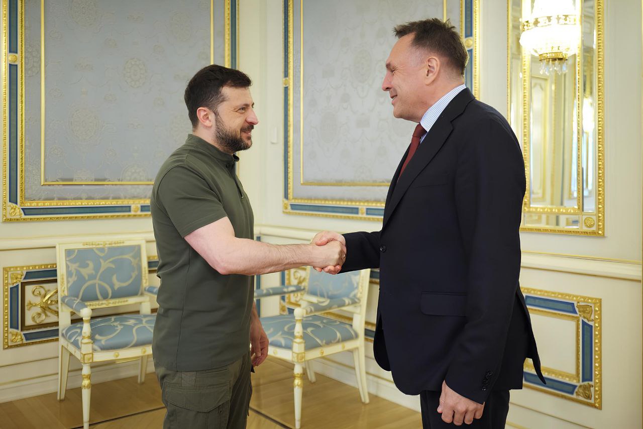 Zelenskyy Meets with Norwegian Defense Minister to Deepen Strategic Cooperation Photo: Zelenskyy Meets with Norwegian Defense Minister to Deepen Strategic Cooperation. Source: president-gov-ua