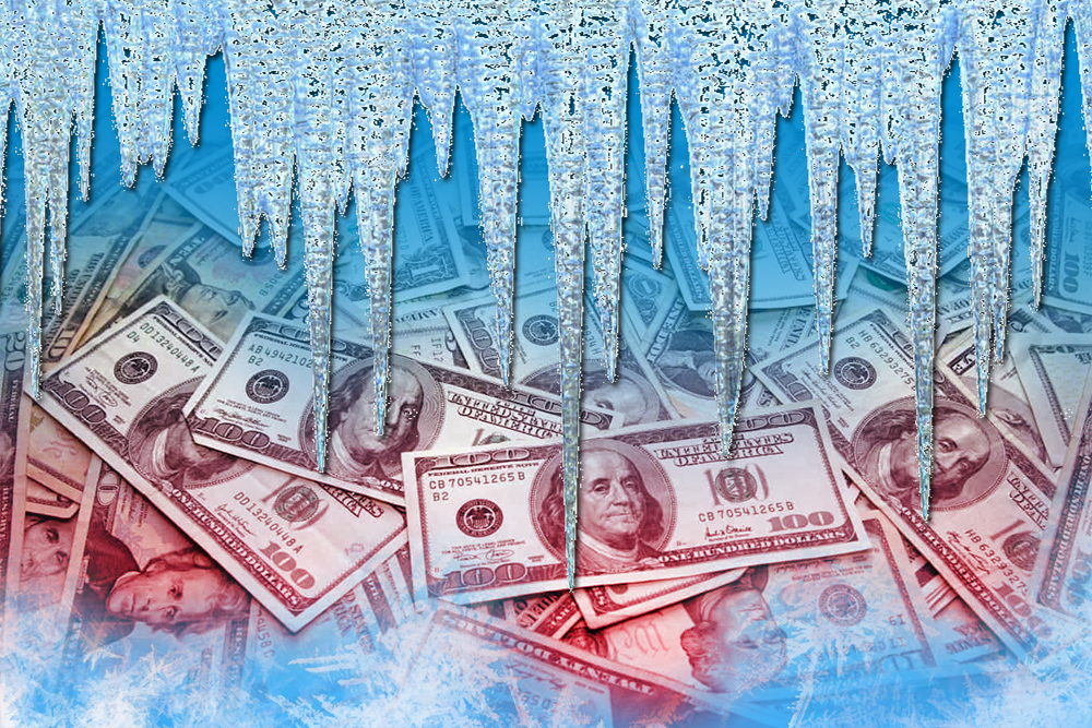 Ukraine Receives €4 Billion from EU via Frozen Russian Assets. Source: The Gaze collage by Leonid Lukashenko