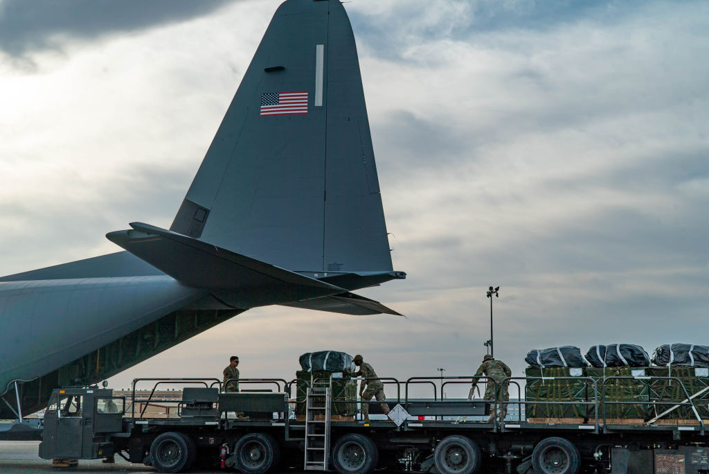 Military Aid to Ukraine Drops Sharply Despite NATO PURL Initiative – Kiel Institute. Source: Getty Images