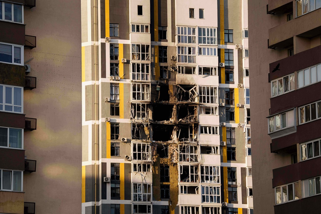 Photo: One in Ten Ukrainian Homes Lost to War, UN Warns. Source: AP