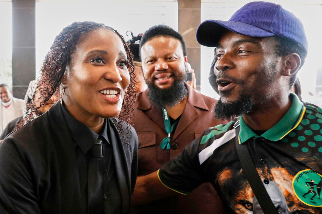 Ex-South African President’s Daughter Accused of Recruiting Men for Russia-Ukraine War. Source: AP