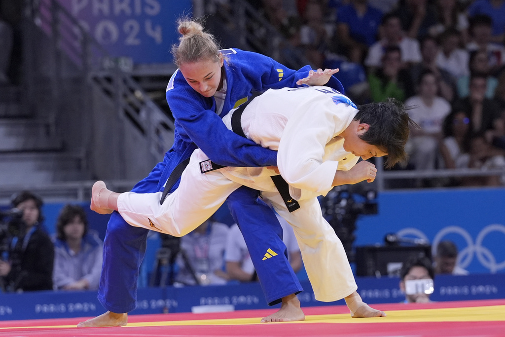 International Judo Federation Lets Russians Compete, Ukraine Reacts with Protest. Source: AP