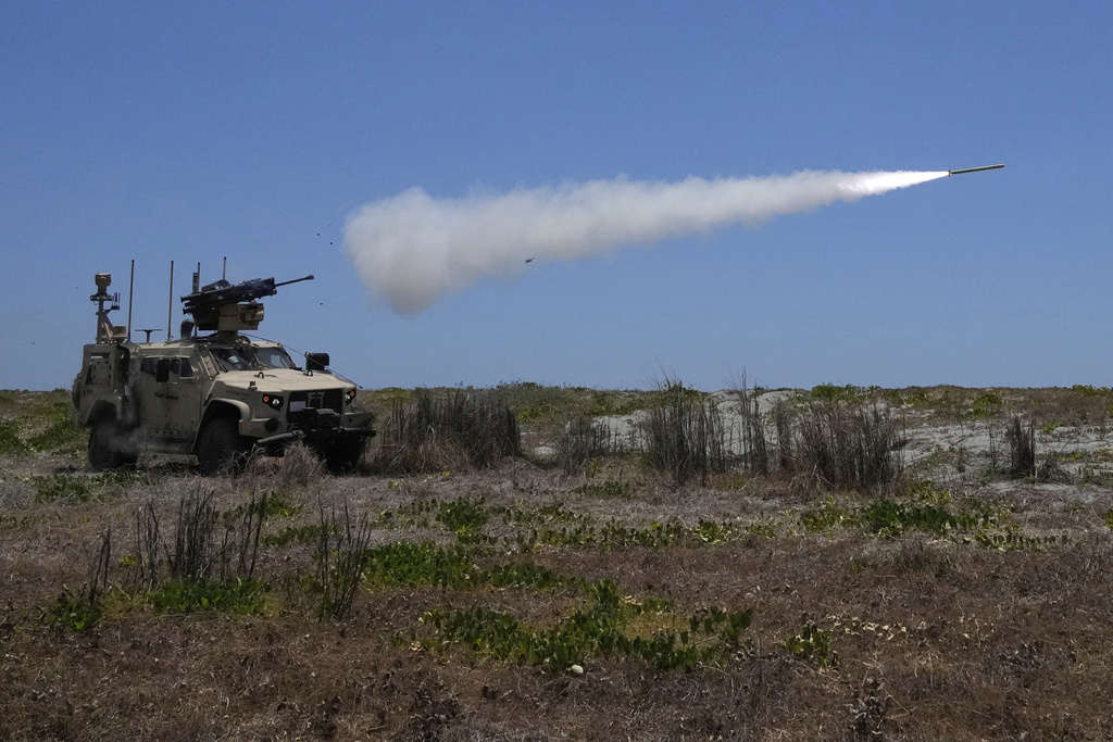 U.S. Rules Out Tomahawk Missiles for Ukraine, Considers Other Long-Range Arms Photo: U.S. Rules Out Tomahawk Missiles for Ukraine, Considers Other Long-Range Arms. Source: AP