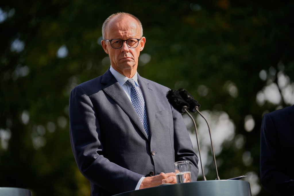 Photo: Russia Likely Behind Unidentified Drones Over Germany, Merz Says. Source: AP