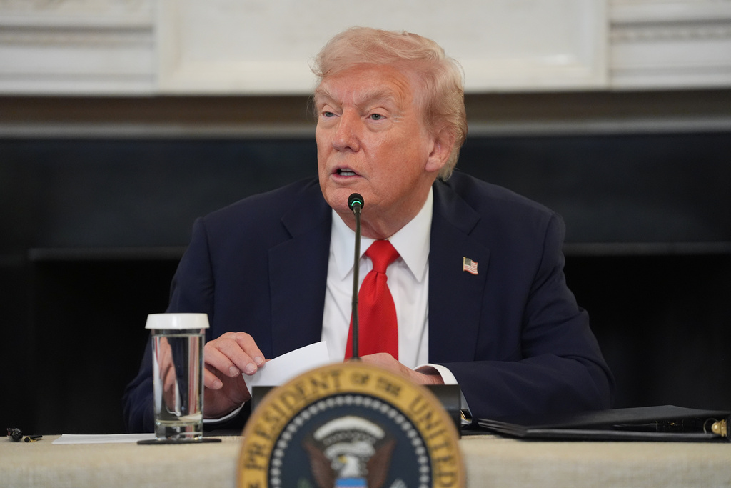 Photo: U.S. Could Send Tomahawk Missiles to Ukraine if War Drags On, Trump Says. Source: AP