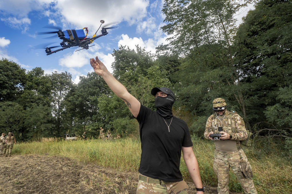 Ukrainian Interceptor Drones Redefine Modern Warfare – Business Insider Photo: Ukrainian Interceptor Drones Redefine Modern Warfare – Business Insider. Source: AP