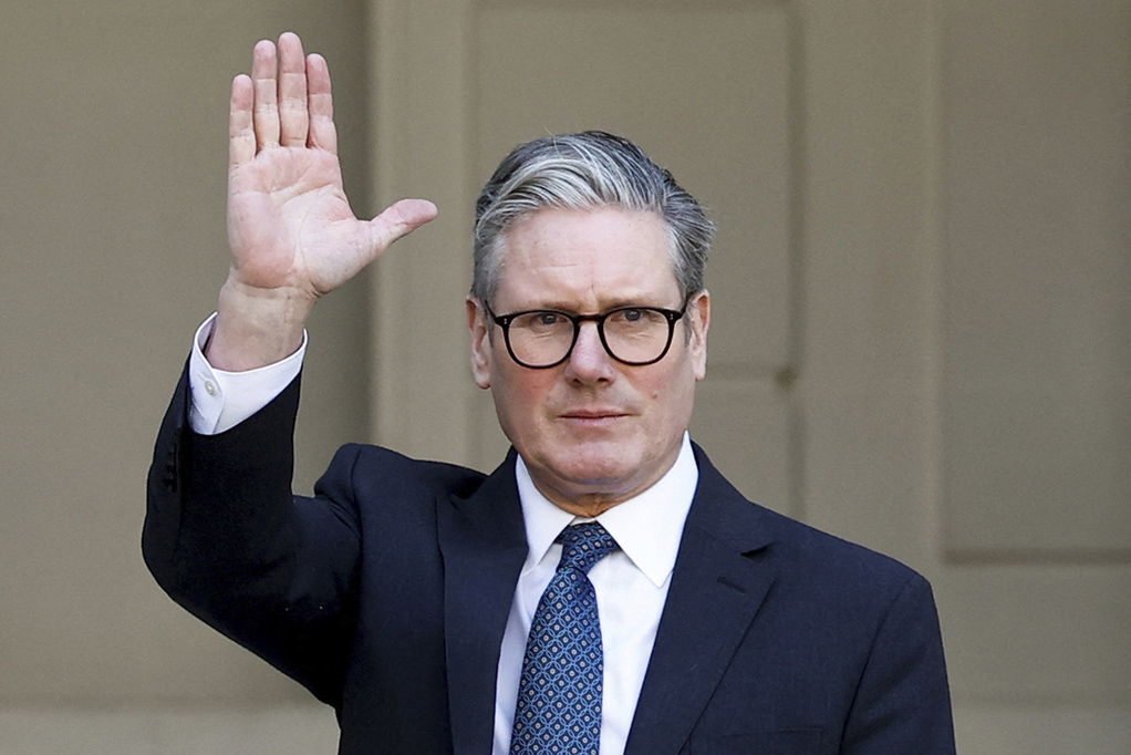 Starmer: Coalition of the Willing Endorses “Unbreakable Pledge” to Ukraine Starmer: Coalition of the Willing Endorses “Unbreakable Pledge” to Ukraine. Source: AP