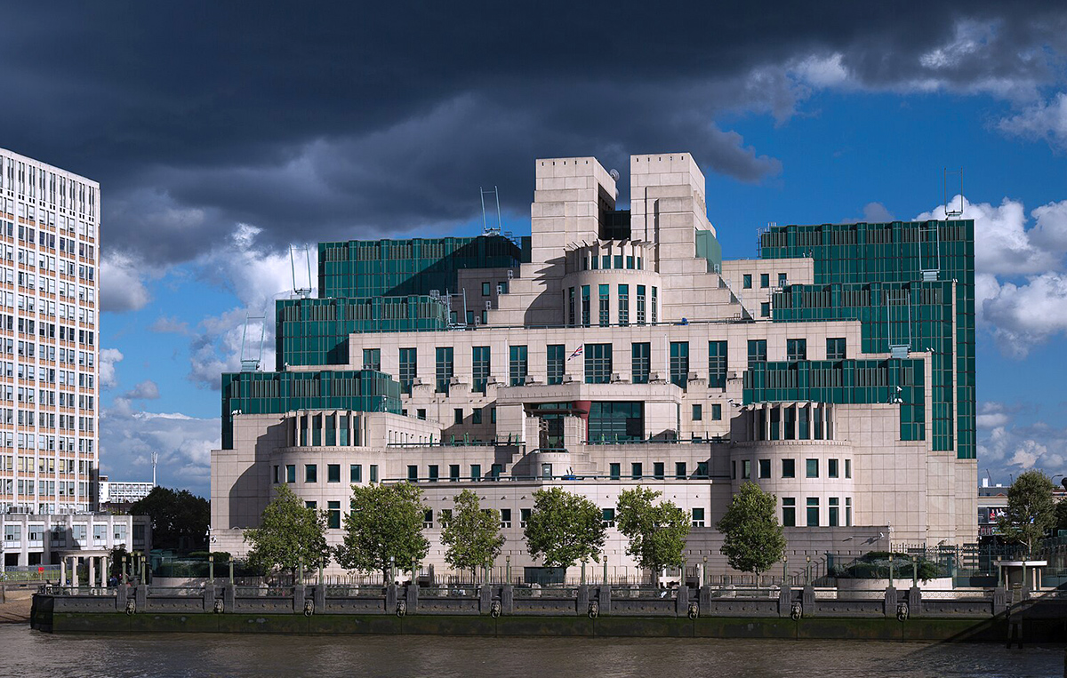 UK Spy Agency Turns to Darknet to Counter Russia’s Espionage Photo: UK Spy Agency Turns to Darknet to Counter Russia’s Espionage. Source: wiki-Laurie-Nevay