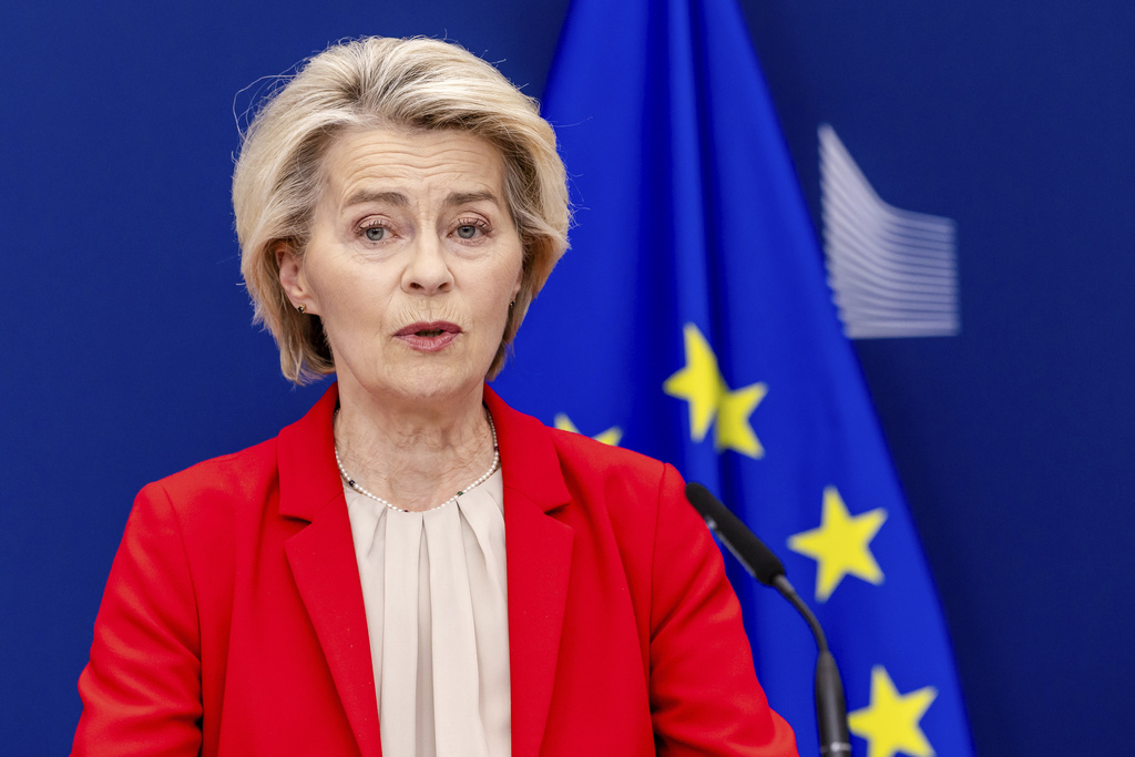 EU Weighs Cutting Off Druzhba Pipeline Oil Supplies to Hungary and Slovakia Photo: EU Weighs Cutting Off Druzhba Pipeline Oil Supplies to Hungary and Slovakia. Source: AP