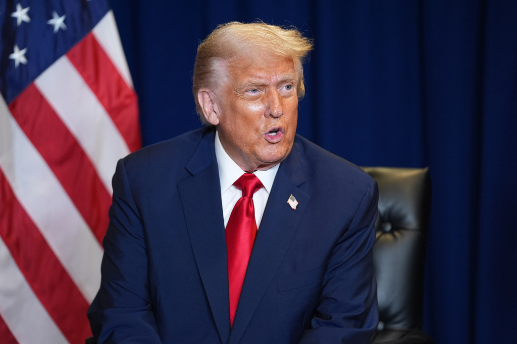 Trump After Meeting Zelenskyy: Ukraine Can Regain All Its Territories. Source: AP